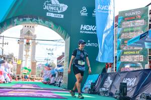 BIB: 100, 2318
                            <button type="button" onclick="openModal(24867288)" class="btn btn-primary btn-sm float-right btn-popup" data-toggle="modal" data-target=".modal-high-quality">
                        <i class="fas fa-shopping-cart"></i> Add to Cart
                    </button>
                                            <button type="button" onclick="isThisMe(24867288, true)" class="btn btn-success btn-sm float-right btn-popup btn-isme hidden" data-toggle="tooltip" data-placement="bottom" title="นี่คือรูปของคุณใช่ไหม คลิกที่นี่เพื่อเอาเข้าอัลบั้ม">
                        <i class="fas fa-plus"></i> Add to album
                    </button>
                    <button type="button" onclick="isThisMe(24867288, false)" class="btn btn-warning btn-sm float-right btn-popup btn-isnotme hidden">
                        <i class="fas fa-ban"></i> Remove from album
                    </button>